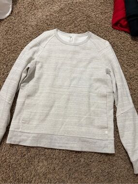 Lululemon Heather Gray Crewneck Pullover Sweatshirt